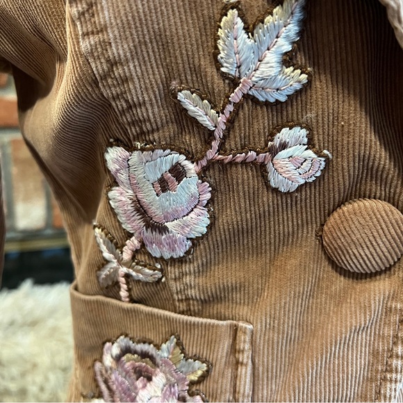 Embroidered Cropped Bolero Cord Jacket - Picture 5 of 10